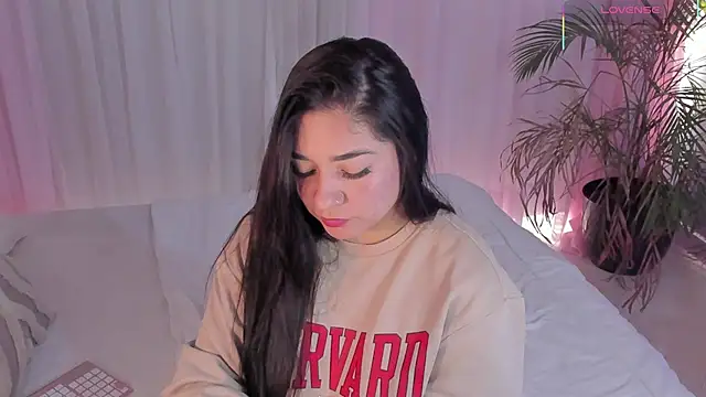 scarlet_miller1's cam snapshot