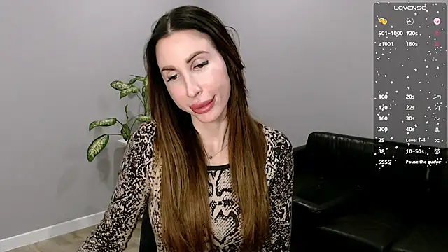 Ella_Sea's cam snapshot