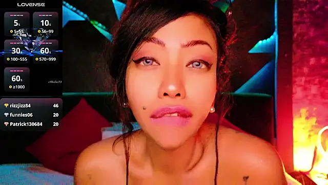 ElyaQuinn's cam snapshot