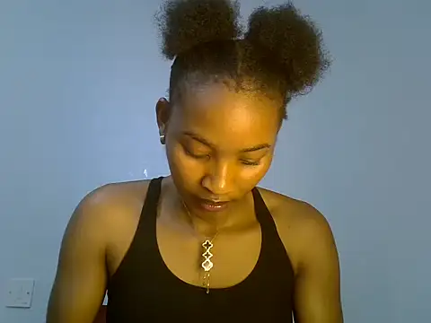 cute-alexis's cam snapshot