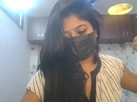 zeevaansari's cam snapshot