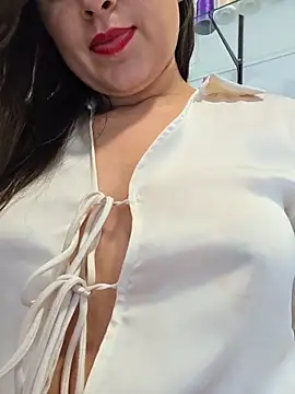 GatitaXD27's cam snapshot