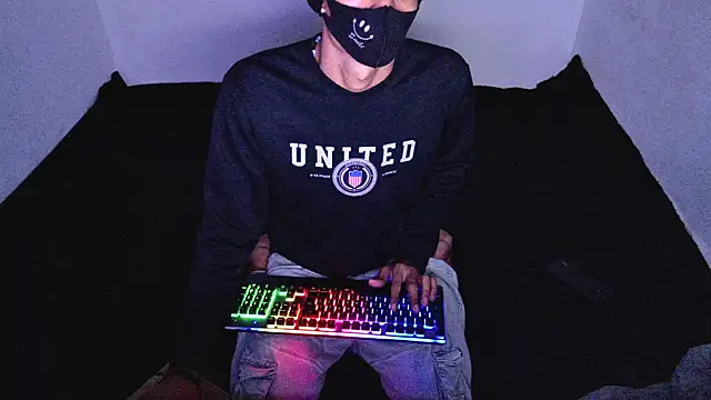 Max_morning_star's cam snapshot