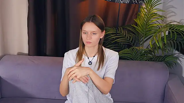 EdythLao's cam snapshot