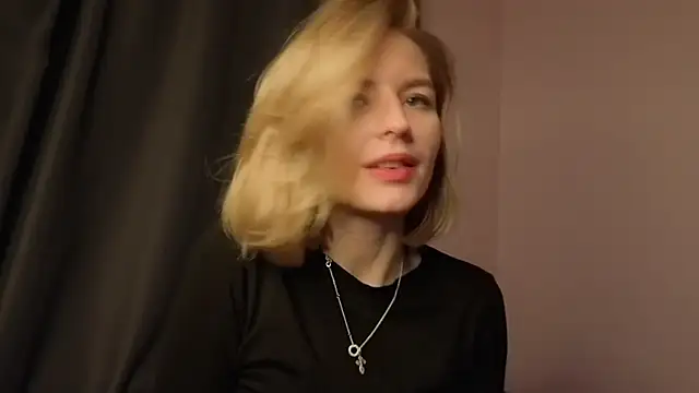 BaileyBernos's cam snapshot