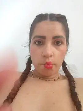 naty_hot4uu's cam snapshot