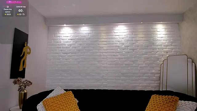 ValeriaVelvet live sex cam