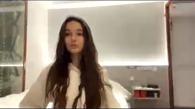 ZaidaKellner's cam snapshot