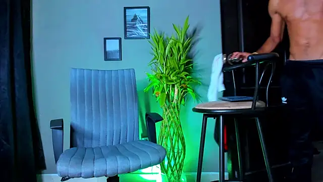 Damian_022 live sex cam