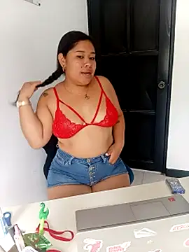 Sarahy-'s cam snapshot