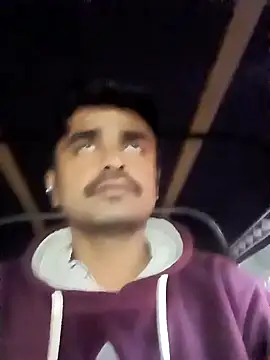 puneriboy32 live sex cam