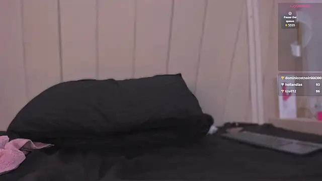 Victoria_palacio's cam snapshot