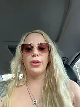 June695_'s cam snapshot