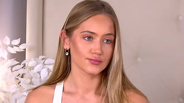 ur_wet_dreams's cam snapshot