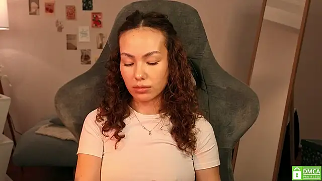 branchwithflowerss's cam snapshot