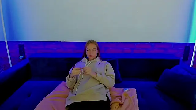 MilaAddams's cam snapshot