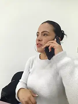 ALEJA__22's cam snapshot