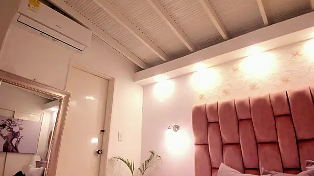 gabbylondonn's cam snapshot