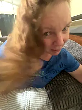 AussieKittyPurr live sex cam