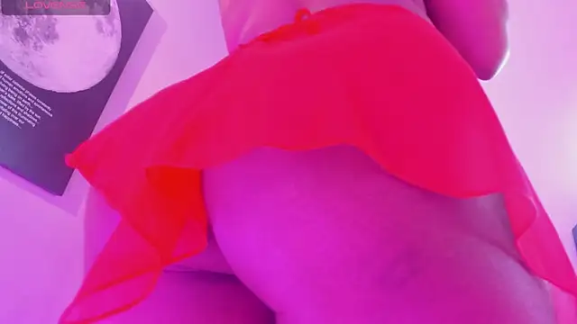 KaylaPrince_'s cam snapshot