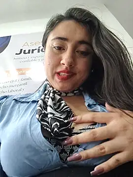 _Sarah-Office1's cam snapshot