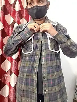 Ruhi_07's cam snapshot