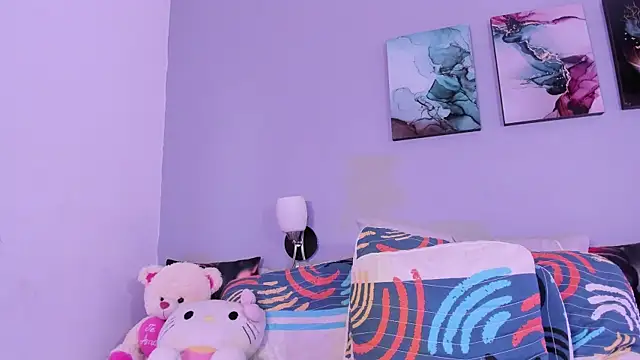 SophieW1's cam snapshot