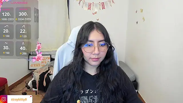 LoveLyy-'s cam snapshot