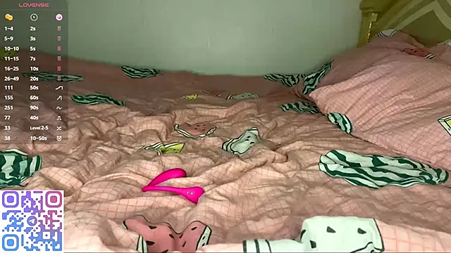 VibeQueenLucy's web cam