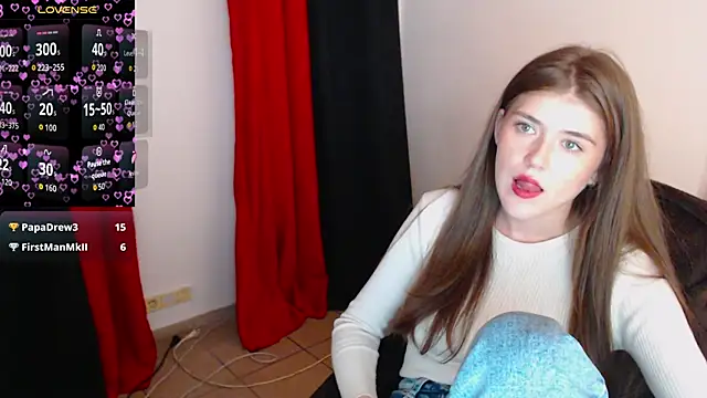 VictiriaDax's cam snapshot