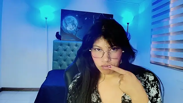 EsmeraldaChantre's cam snapshot