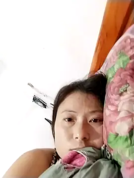 linda_bae00's cam snapshot