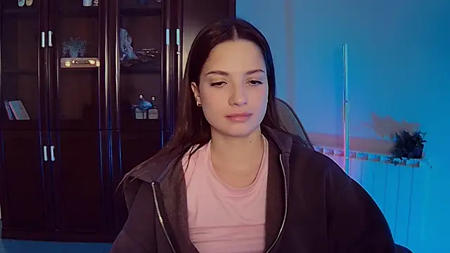 KiraVair's cam snapshot