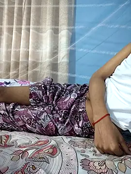 124pakhi's cam snapshot