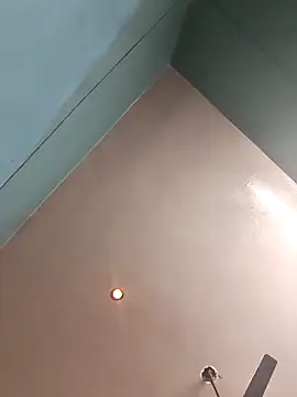 Eshwari_Chopra's cam snapshot