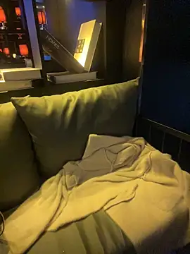 yueyuegirls's cam snapshot