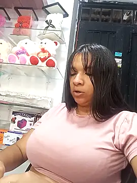 VivienAndClark live sex cam