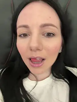 naughty_lucifer's cam snapshot