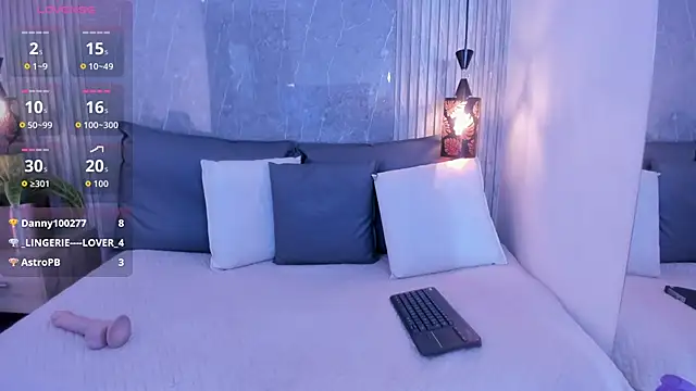 Emili__hot's cam snapshot