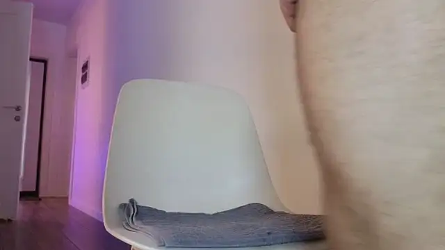 SultryAndrewww live sex cam