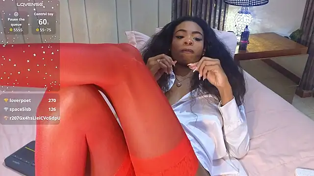 adaraSmiith's cam snapshot