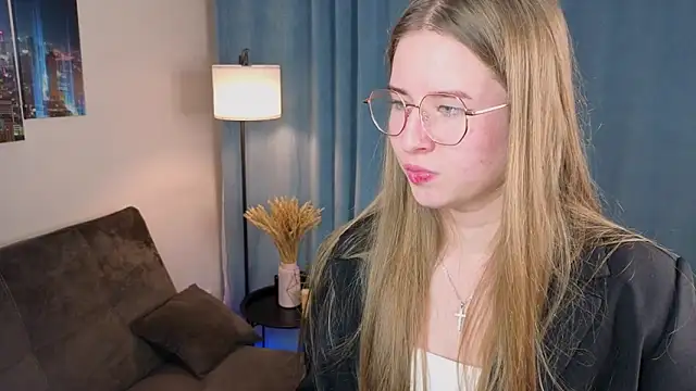 MowasaBritten's cam snapshot