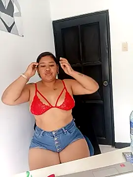 Sarahy-'s cam snapshot