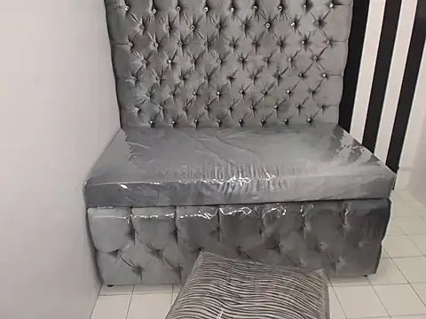 sarah_rouse_t_'s cam snapshot