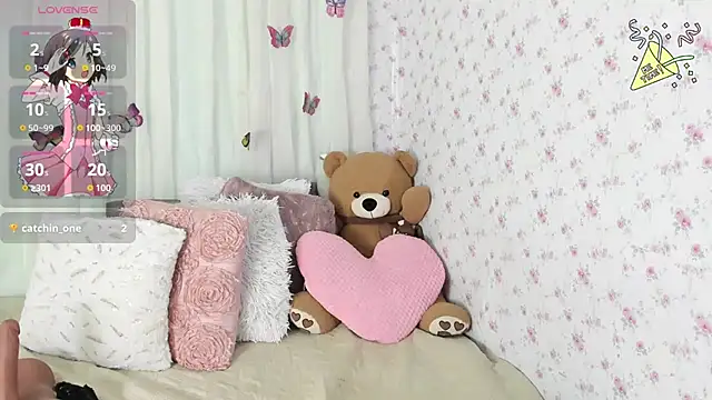 karinaEbony live sex cam