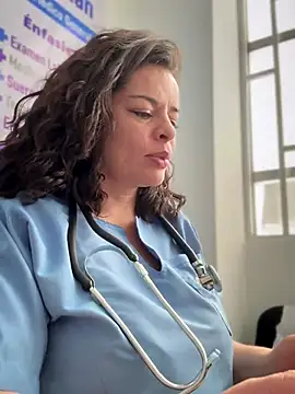 NATHALIA-28_ live sex cam