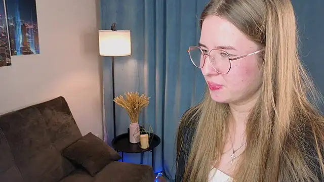 MowasaBritten's cam snapshot