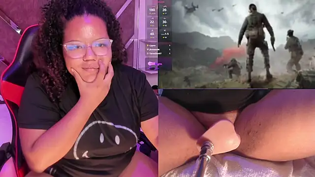 MhiaRey live sex cam