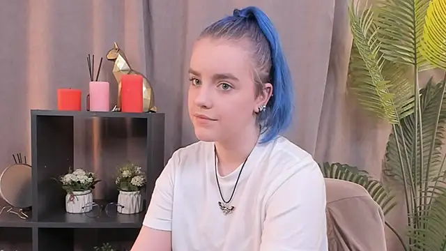 CaroleeSchlegel's cam snapshot