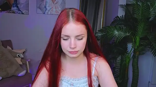 redhead_ariel's cam snapshot